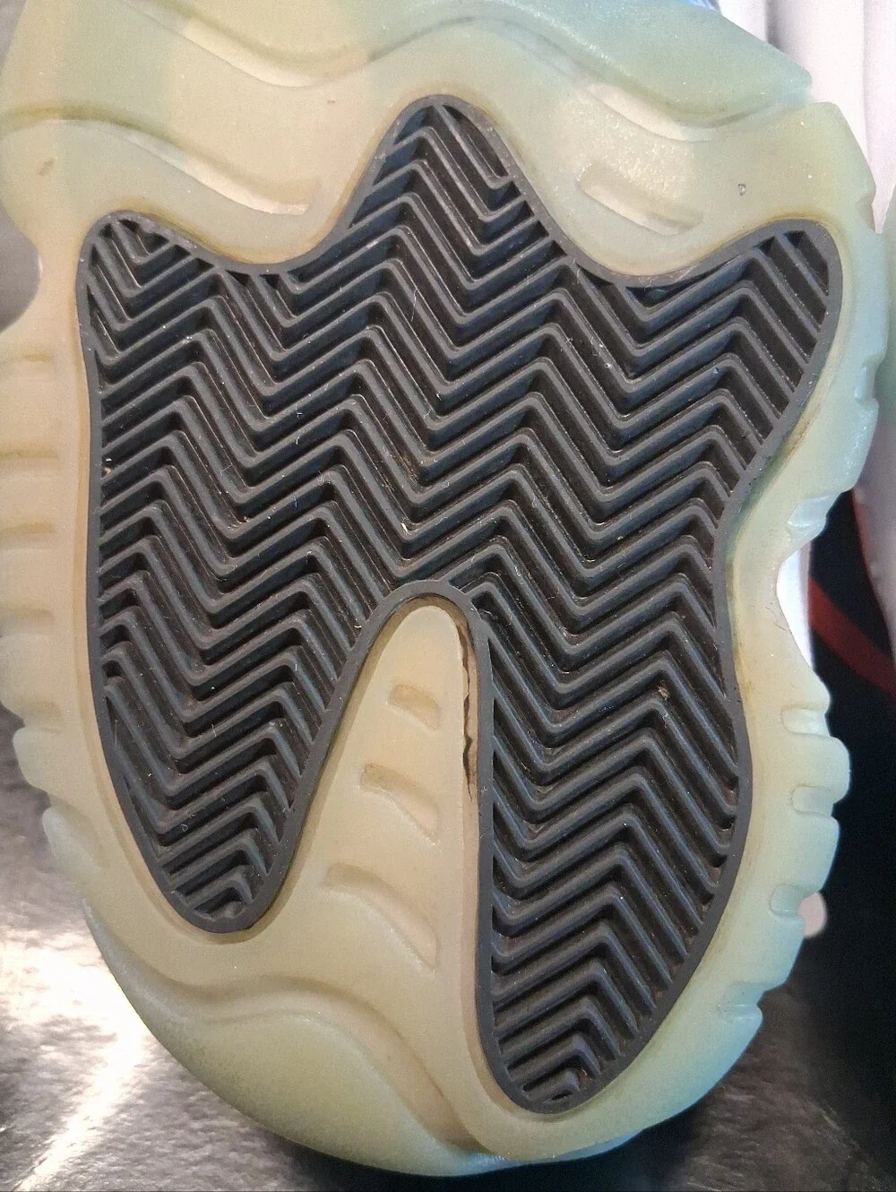 Jordan 11 Retro Legend Blue (2024)